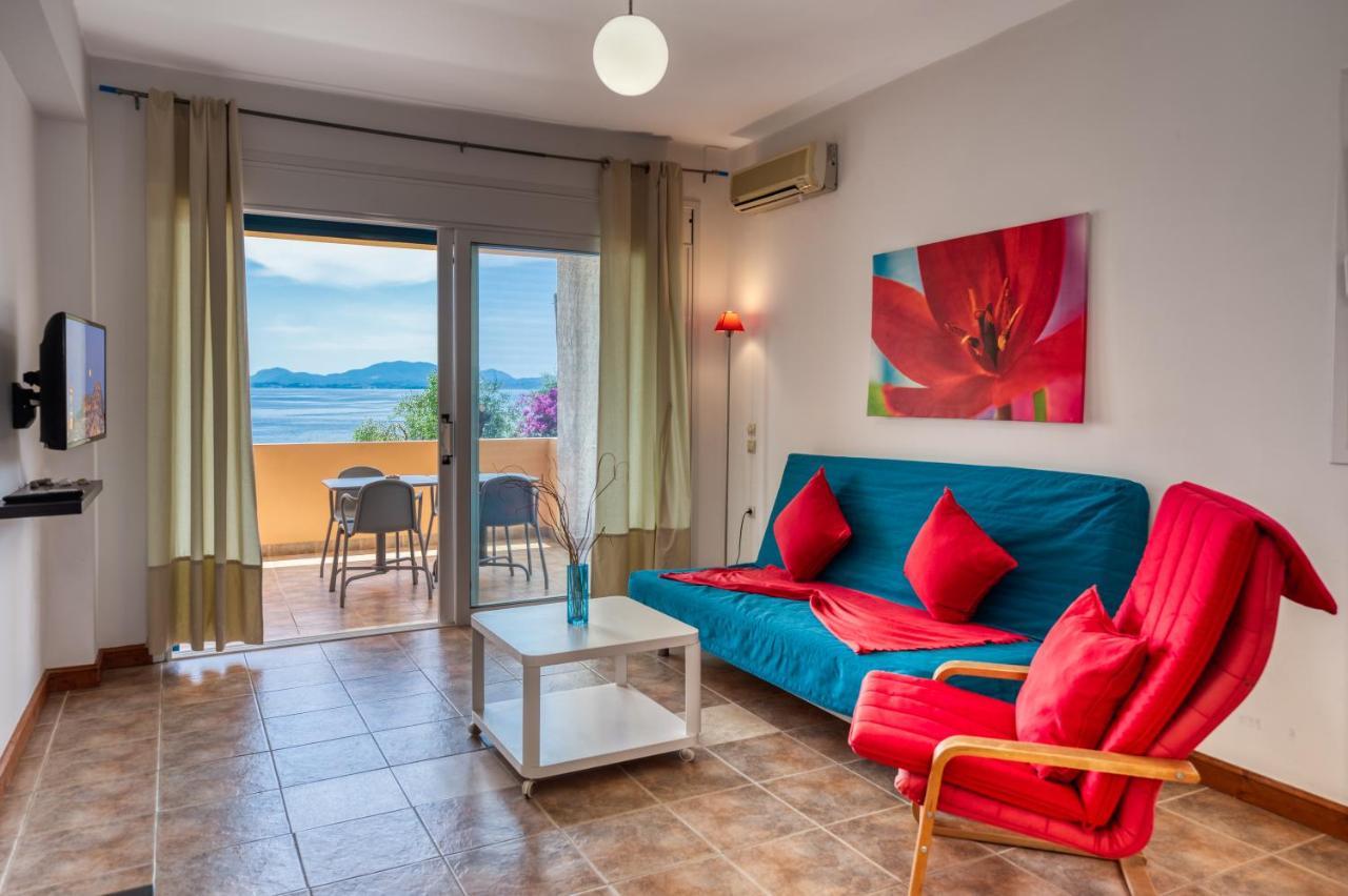 בארבאטי Glyfa Corfu Apartments מראה חיצוני תמונה